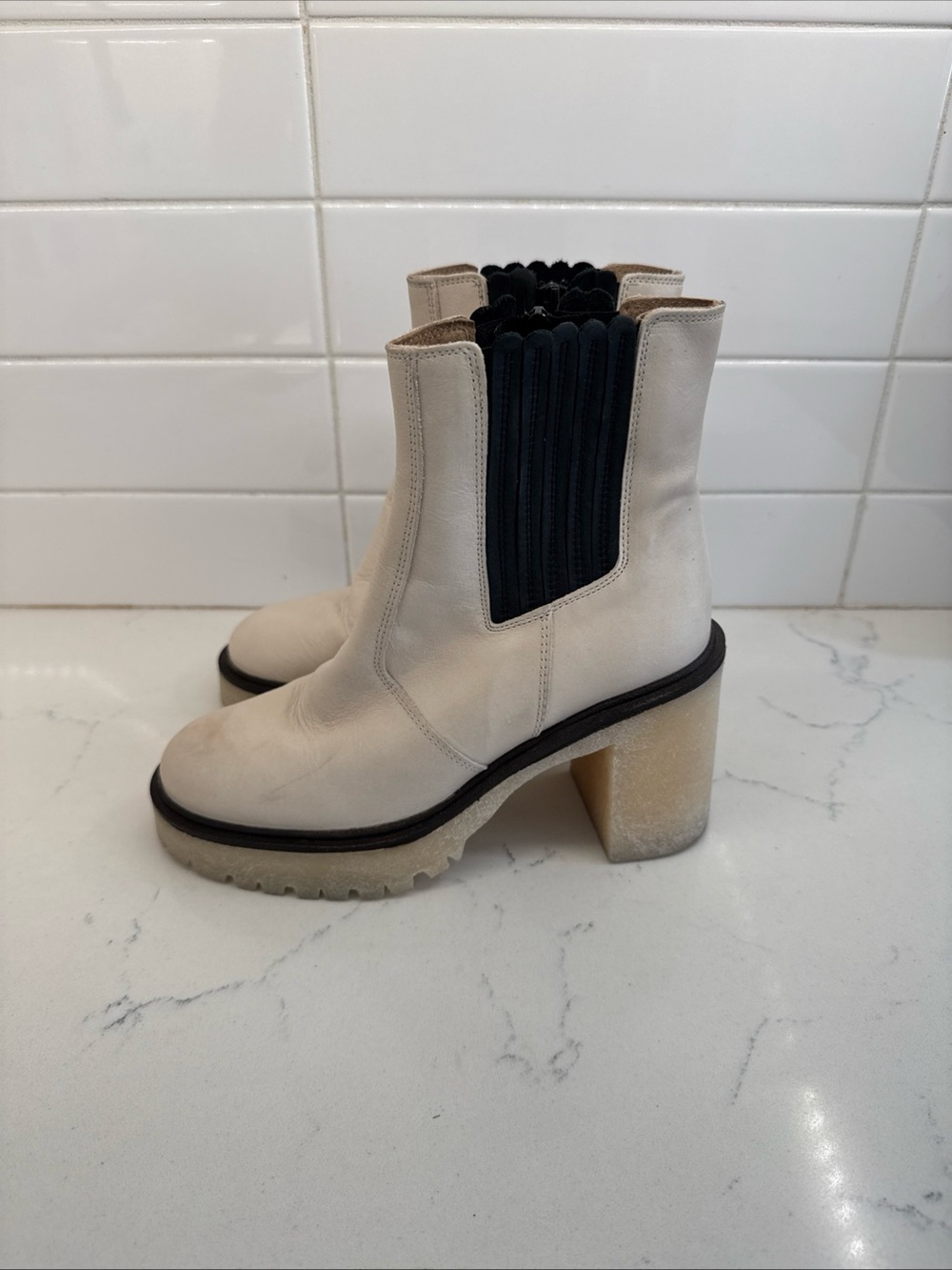 Free People James Chelsea Boot Chunky Womens Size 36.5 Bone Leather Black Ankle